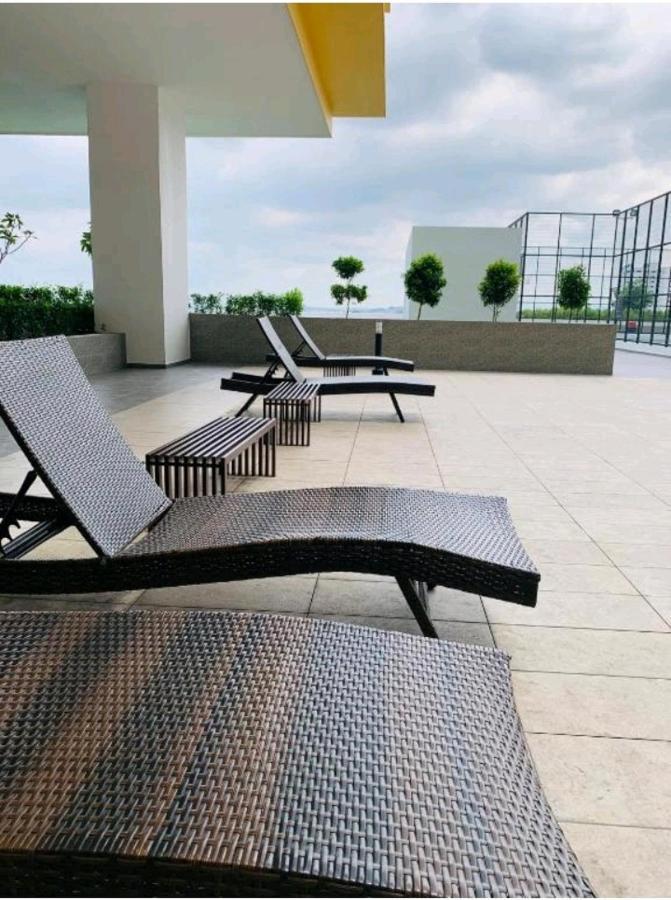 Austin @ Novo 8 Apartment Malacca Exterior photo